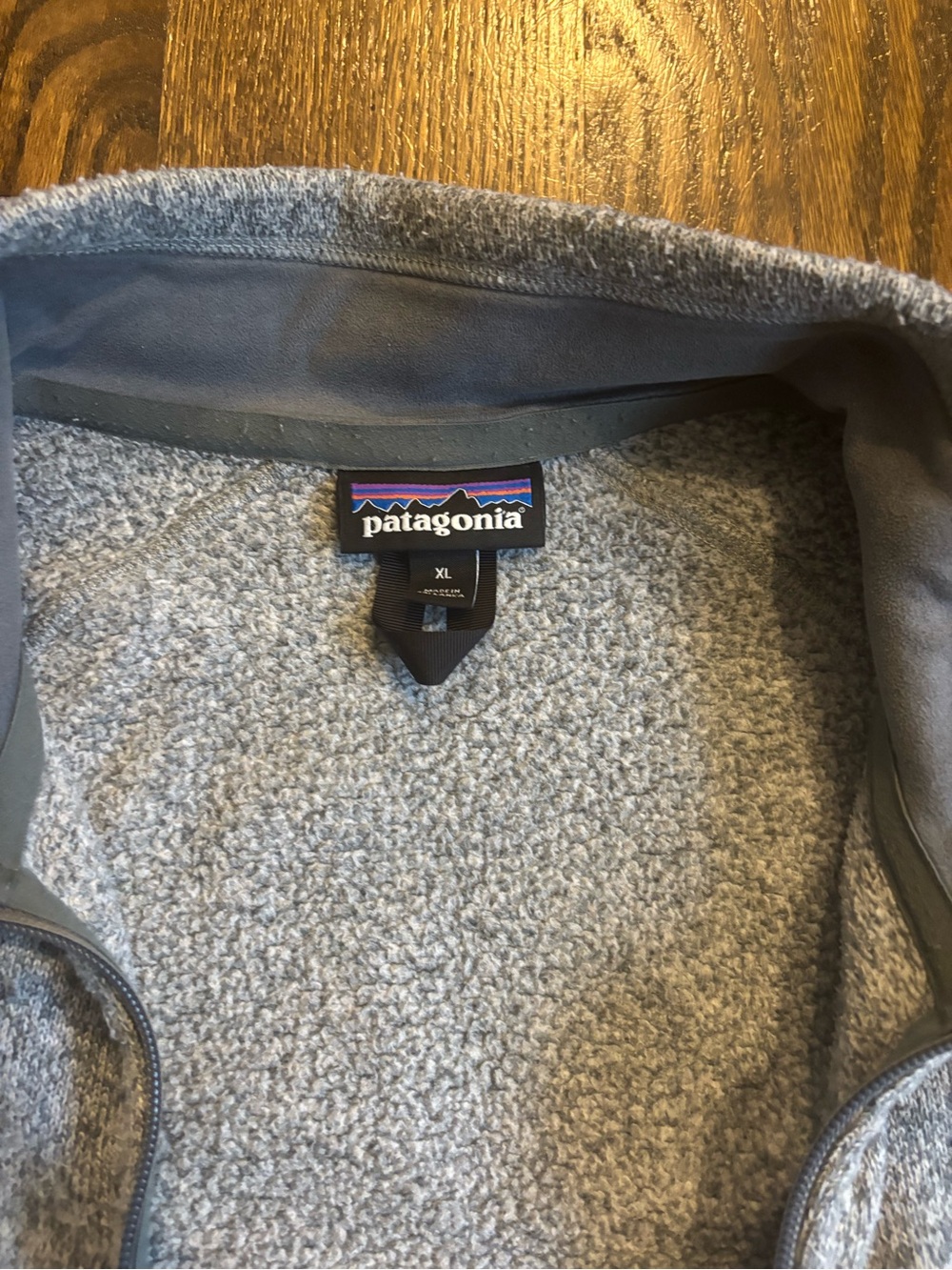 Patagonia Light Gray Heather Fleece Jacket - Picture 3 of 3